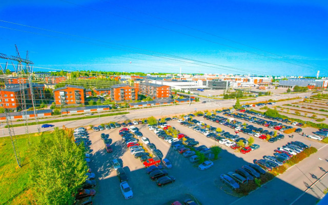 Skyline Airport Hotel