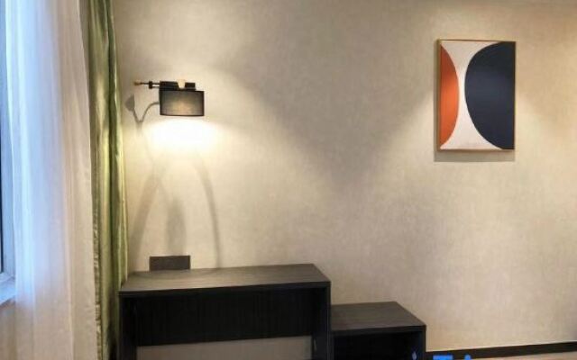 Zheli Fashionable Hotel