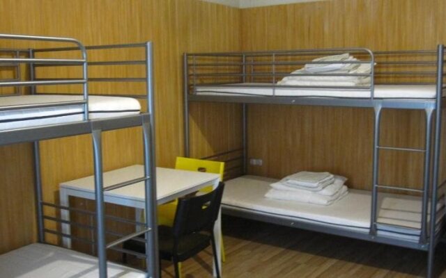 Mandarin Hostel