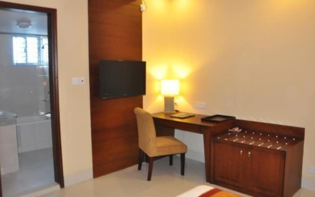 Hotel Holiday Villa