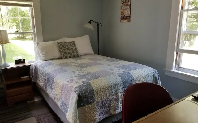 White Mountain Motel And Cottages
