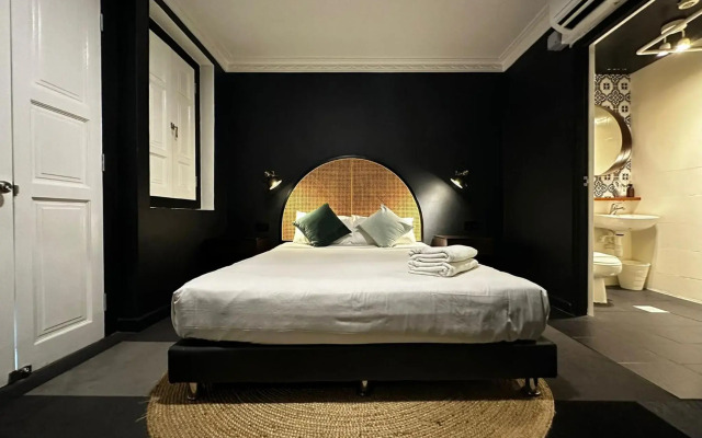 Check-Inn at Little India