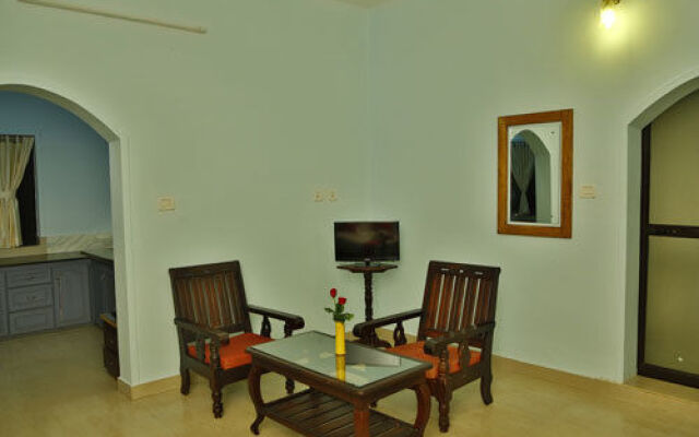 Aruvi Resorts