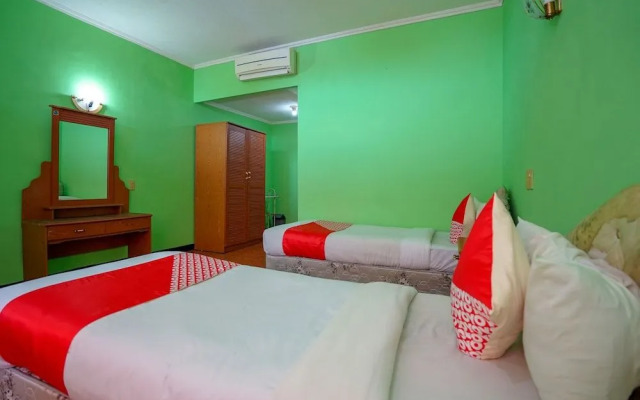 OYO 1389 Hotel Carissima