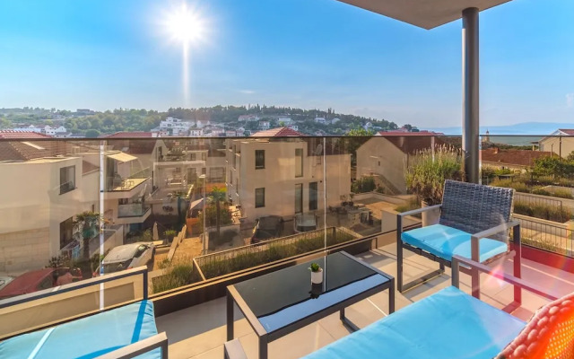 Sutivan Luxury Apartments