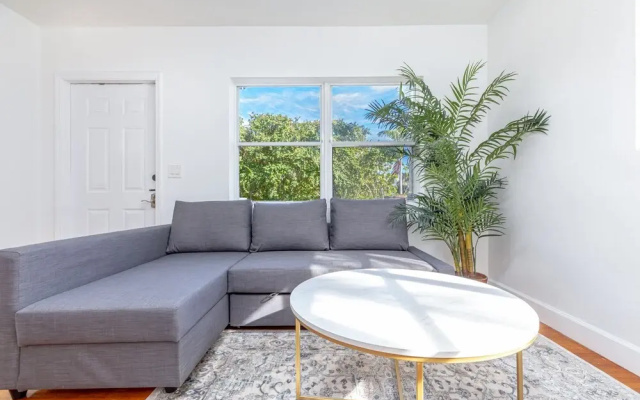 Hidden Gem in South of Fifth Retreat