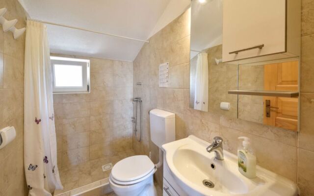 Apartment Milin Murter/Jezera 26991