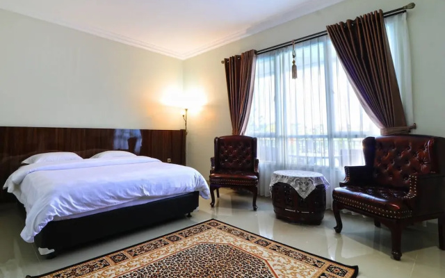 Aries Biru Hotel & Villa – Guest Rooms – Megamendung