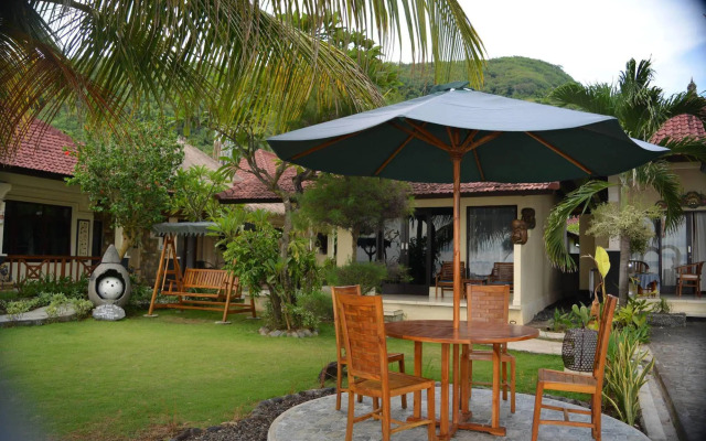 Segara Wangi Beach Cottages