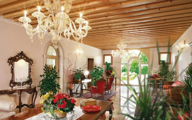 Villa Busta Hotel
