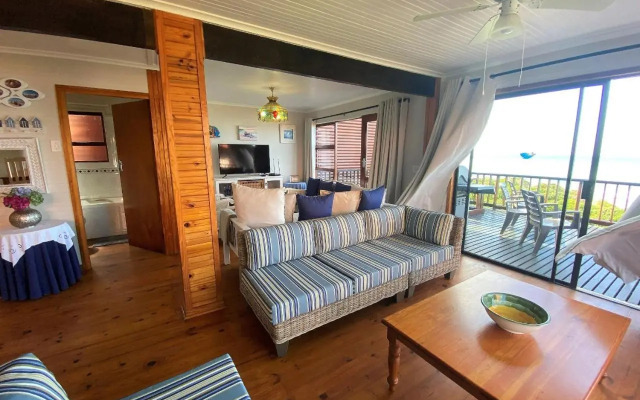 Hummingbird Chalet 23 Houtboschbaai
