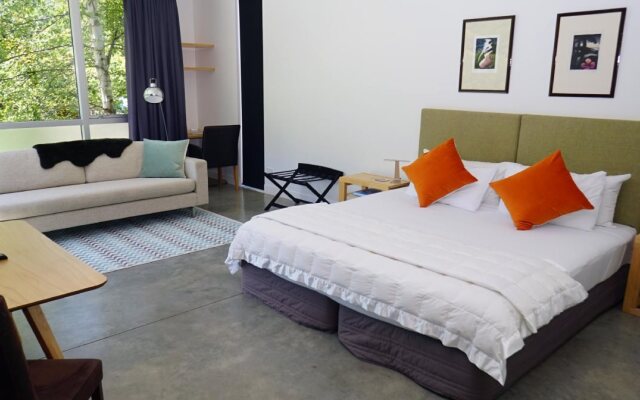 The Arrow Hotel