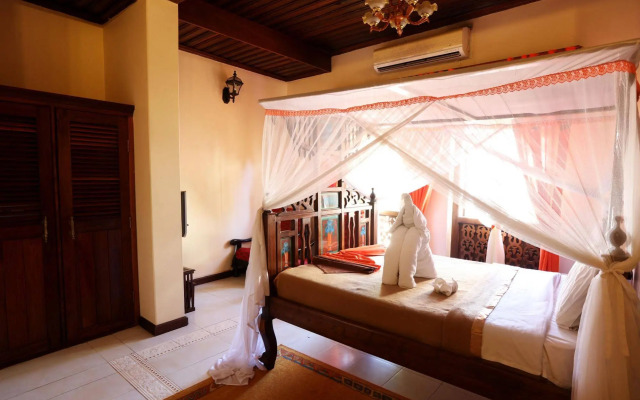 Tausi Palace Hotel