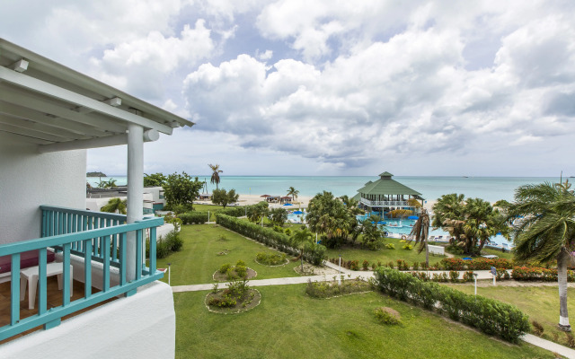 Jolly Beach Antigua - All-inclusive