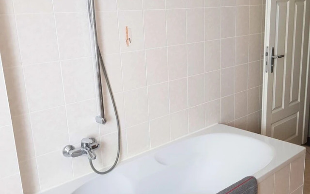 Apartment Elbhangblick - Apartment for 2 - 3 Persons