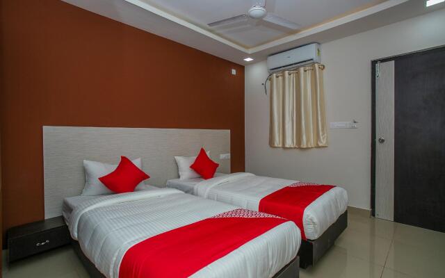 OYO Flagship 14397 Varcity Phi Pavilion