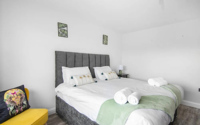 Beautiful Gravesend 3 Beds by Jada Homes