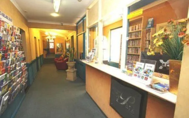 Econo Lodge Adelaide City Park