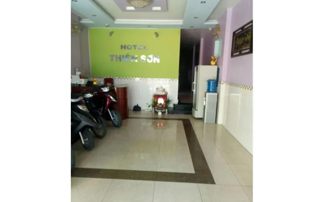 Thien Son Hotel