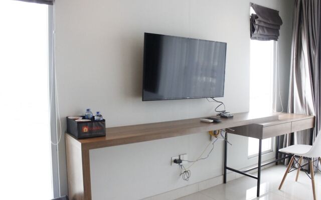 Modern Stylish Studio Plus at Greko Apartment Bandung