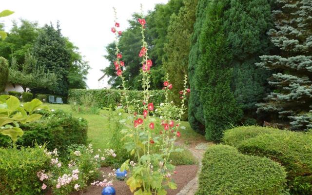 La Rose Tremiere