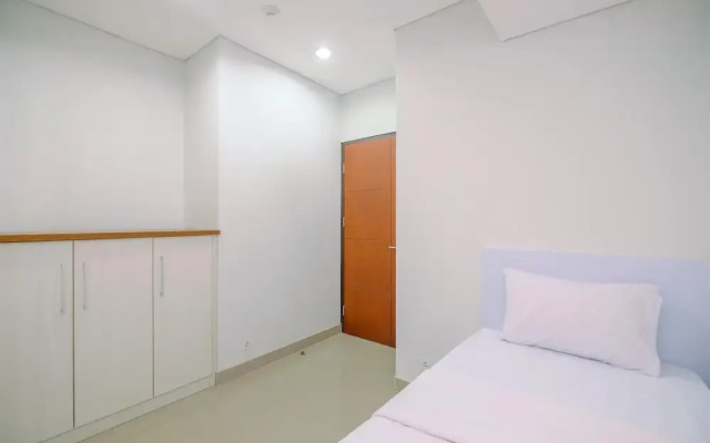 Nice And Comfortable 2Br Apartment At Royal Olive Residence
