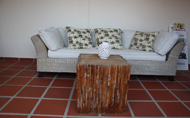 Karibu Aruba Boutique Hotel