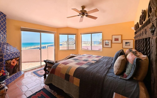 Your Beachfront Escape Close to Everything