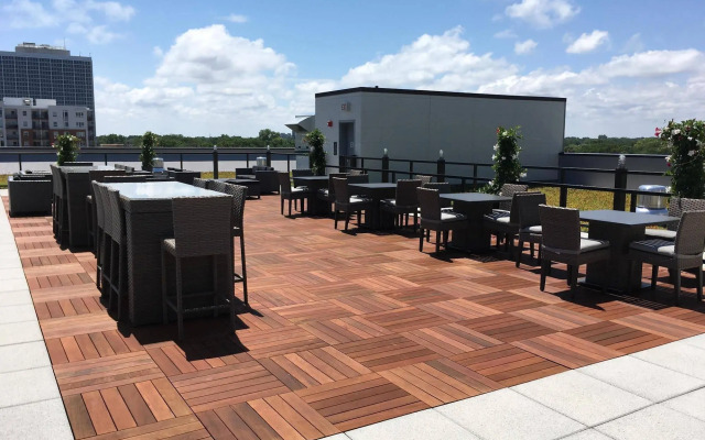 Hampton Inn Chicago North-Loyola Station