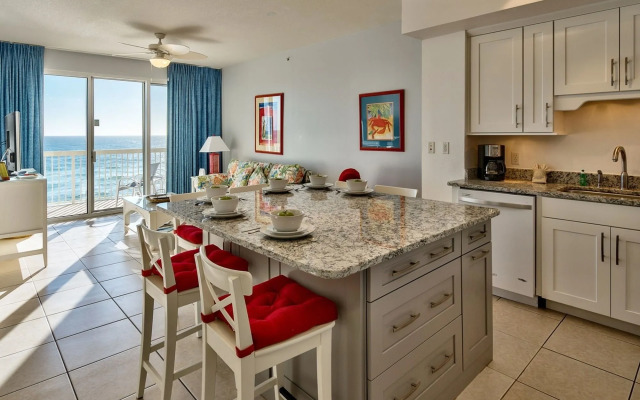 Celadon 605 86183 by RedAwning