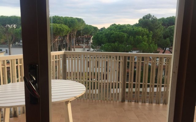 Apartment with 2 Bedrooms in Lido di Spina, with Wonderful Sea View And Enclosed Garden - 200 M From the Beach