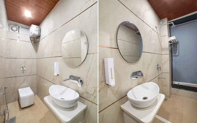 Fabhotel Eminent