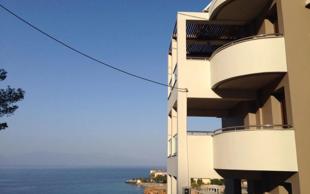 Lydia Apartments