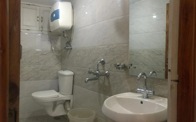 Tourist Hotel