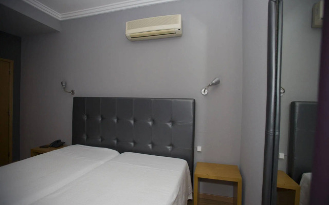 Hotel Capital