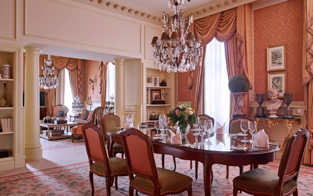 Grand  Wien