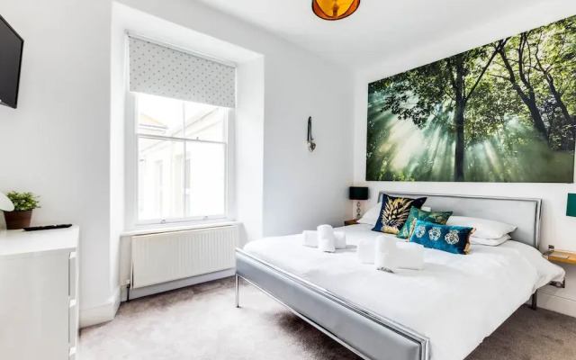 Accommodation Orla-Mo