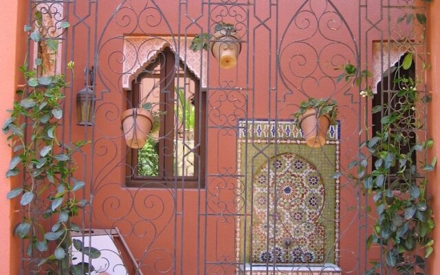 Casa Rural Palacete Árabe Albanta