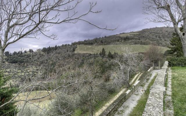 Chianti Panoramic Modern Villa