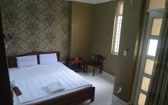 Hoang Ha Hotel Tan Son