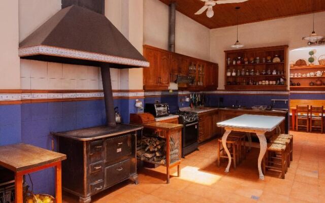 Hotel Boutique Almahue