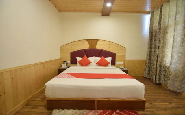 OYO 11618 Sarthak Regency