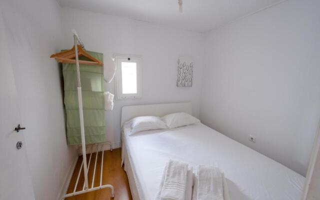 118 D - Roof House in Avenida - Lisbon