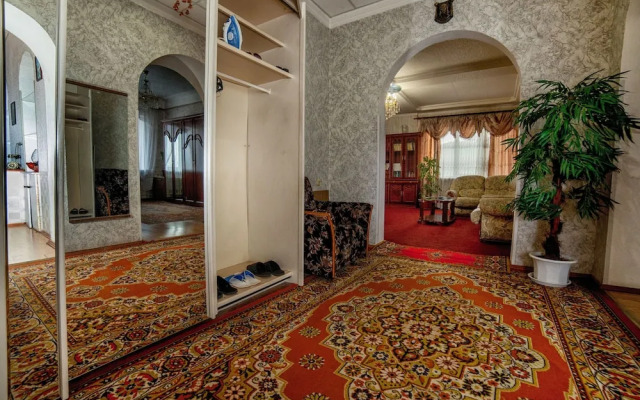 Апартаменты «Арендаград», ул. Коммунистическая