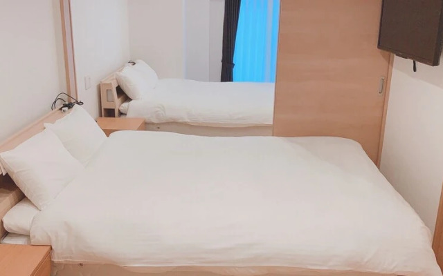 European  Tower  Hotel