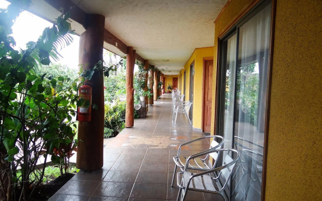 Cabañas Rapa Nui Orito