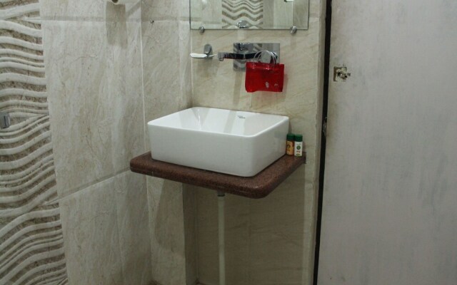 OYO 4036 Hotel Liberty Residency