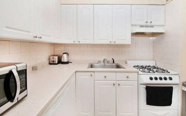Authentic 2BR in UES 81st # 3C