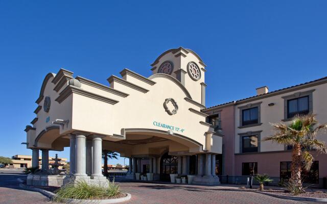 Holiday Inn Express & Suites Tucson Mall, an IHG Hotel