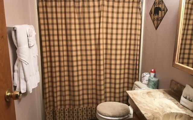 Andrews Alpine Abode